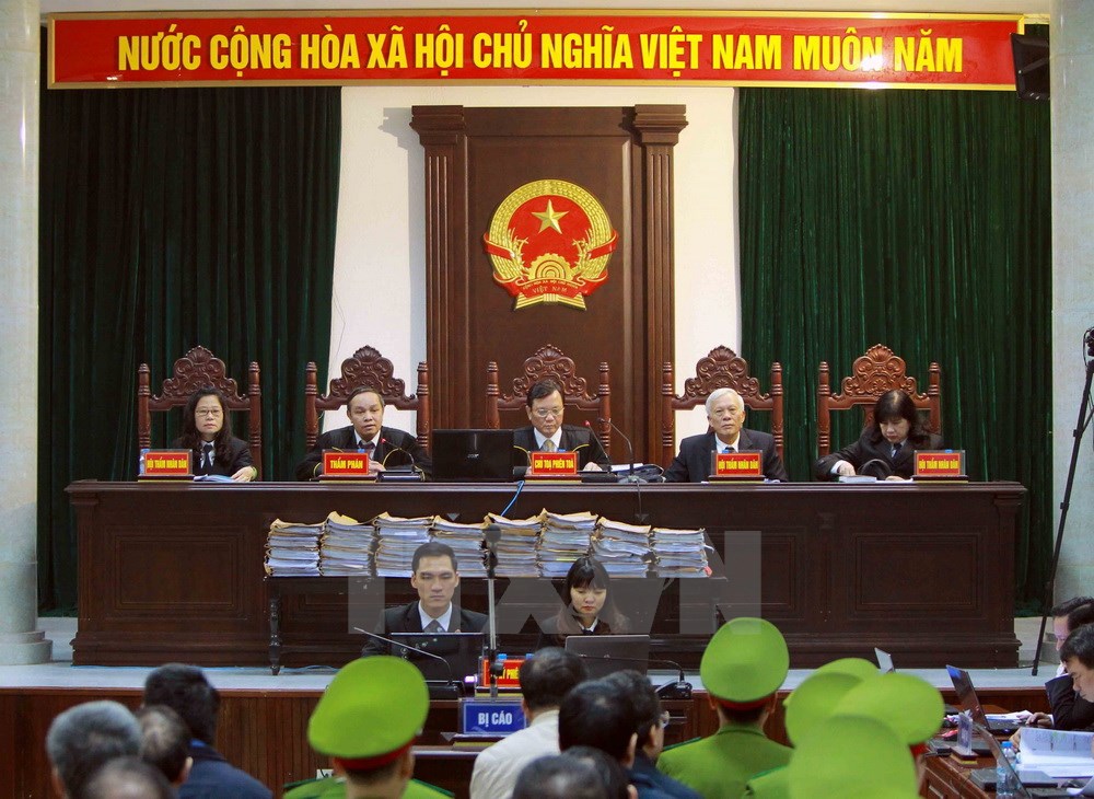 Hình ảnh ngày thứ tư xét xử Trịnh Xuân Thanh và đồng phạm